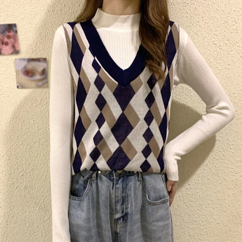 2021 Spring Summer Women Loose Knitted Vest Sweater V Neck Sleeveless Side Vents Female Waistcoat Chic Tops New Arrivals
2021 Spring Summer Women Loose Knitted Vest Sweater V Neck Sleeveless Side Vents Female Waistcoat Chic Tops New Arrivals