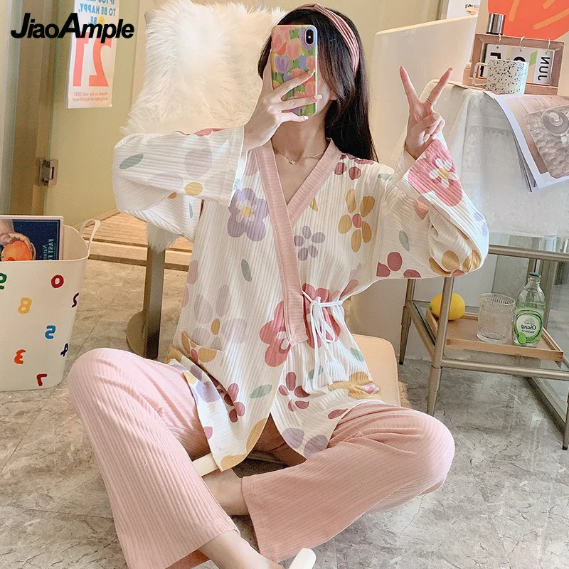 Women's Pajamas 2021 New Cotton Printed Kimono Pijamas Autumn Winter Cute Loose Long-sleeved Trousers Nightwear Two-piece Suit
Women's Pajamas 2021 New Cotton Printed Kimono Pijamas Autumn Winter Cute Loose Long-sleeved Trousers Nightwear Two-piece Suit