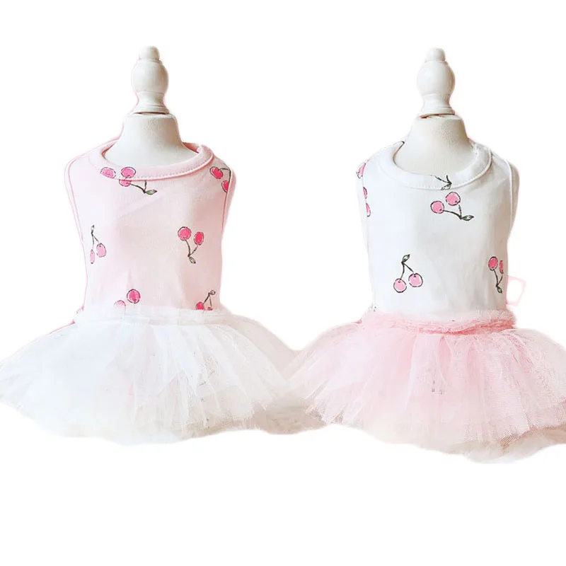 Cherry Pattern Dog Shirt Dress Summer Puppy Sleeveless Vest Dresses For Small Dogs Chihuahua Yorkie Girl Tutu Skirt Pet Clothing
Cherry Pattern Dog Shirt Dress Summer Puppy Sleeveless Vest Dresses For Small Dogs Chihuahua Yorkie Girl Tutu Skirt Pet Clothing