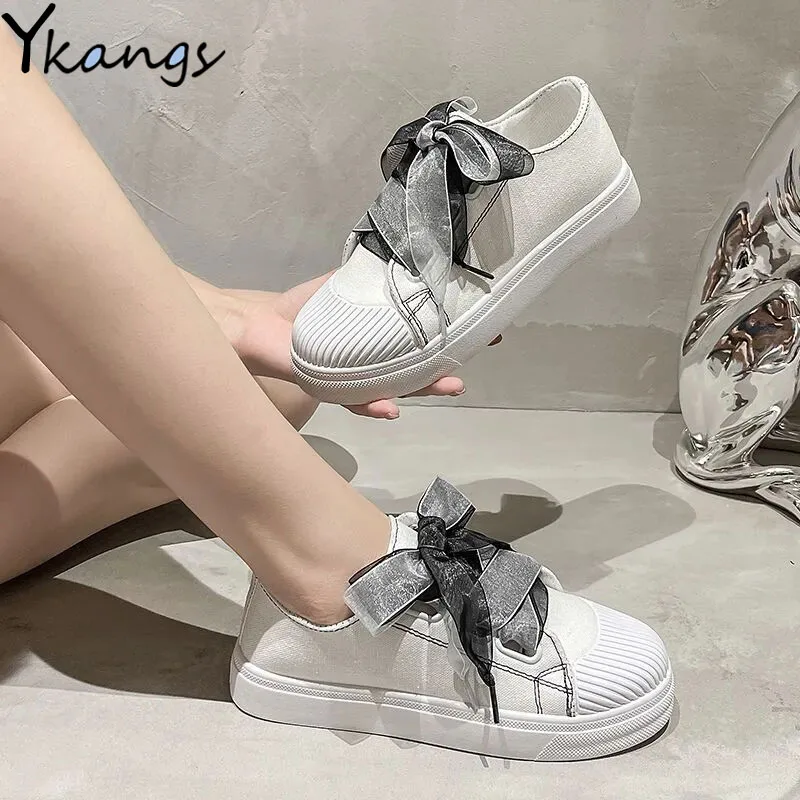 Fashion Low-cut Bow Women's Canvas Shoes Korean Style All-match Lace-up Ladies Vulcanized Shoes Campus Style Casual Sports Shoes
Fashion Low-cut Bow Women's Canvas Shoes Korean Style All-match Lace-up Ladies Vulcanized Shoes Campus Style Casual Sports Shoes