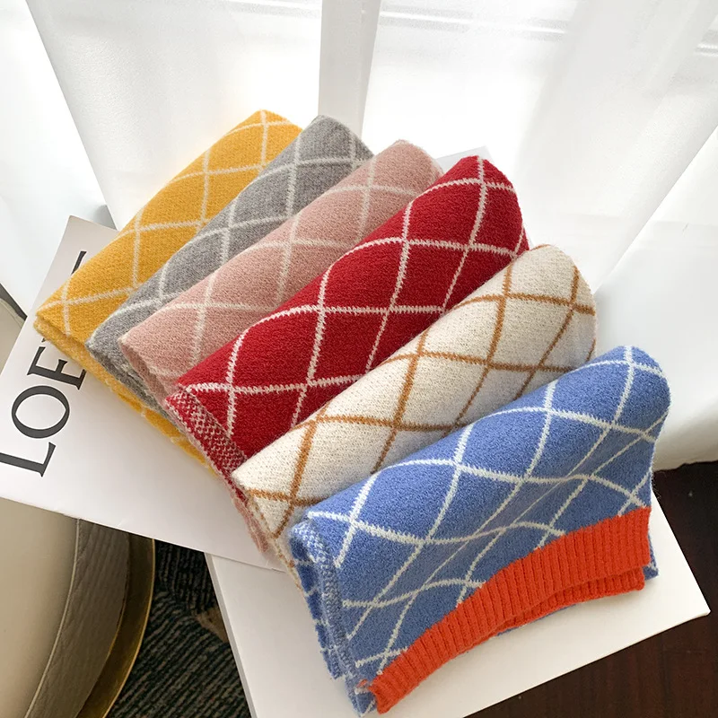 New lattice Children's scarf boys warm girls thickened small scarf knitting Korean version boys girls scarf autumn and winter
New lattice Children's scarf boys warm girls thickened small scarf knitting Korean version boys girls scarf autumn and winter