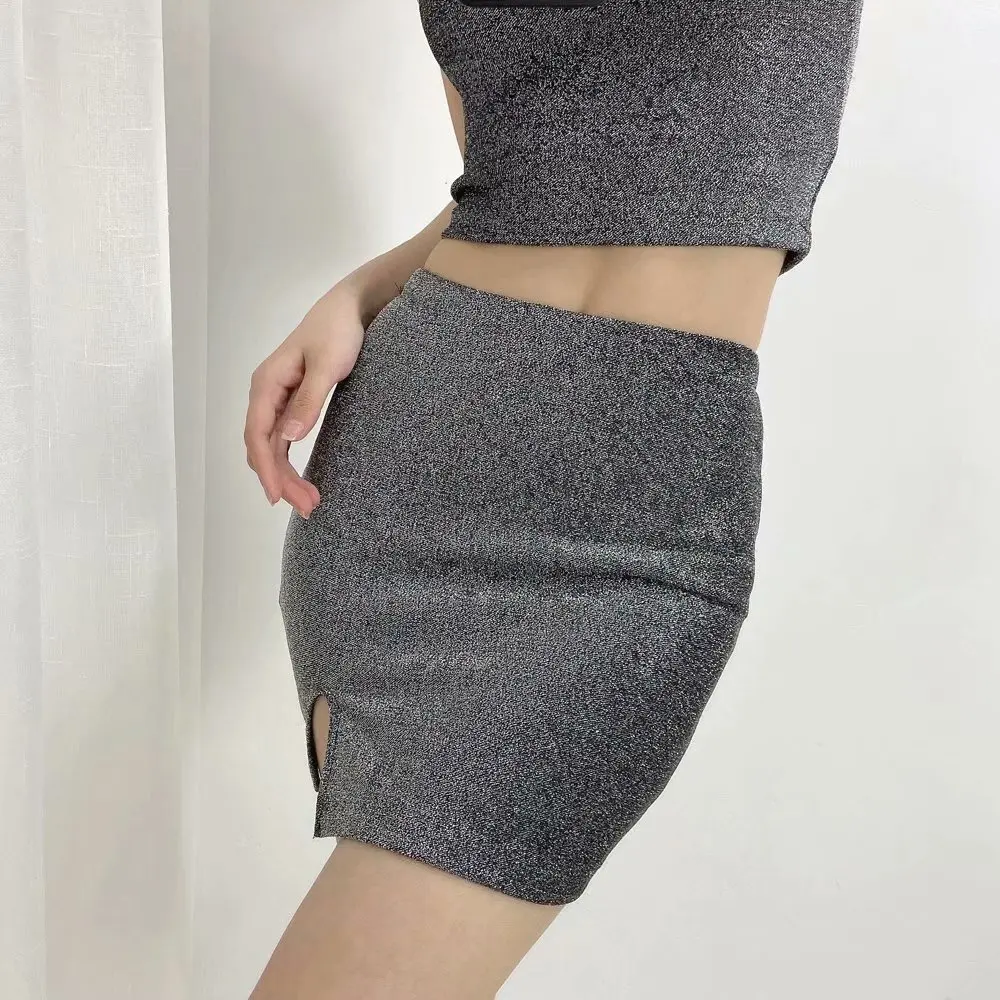 Summer new style casual tight-fitting bright silk split skirt women, solid color elastic thin sexy short skirt with hips women
Summer new style casual tight-fitting bright silk split skirt women, solid color elastic thin sexy short skirt with hips women