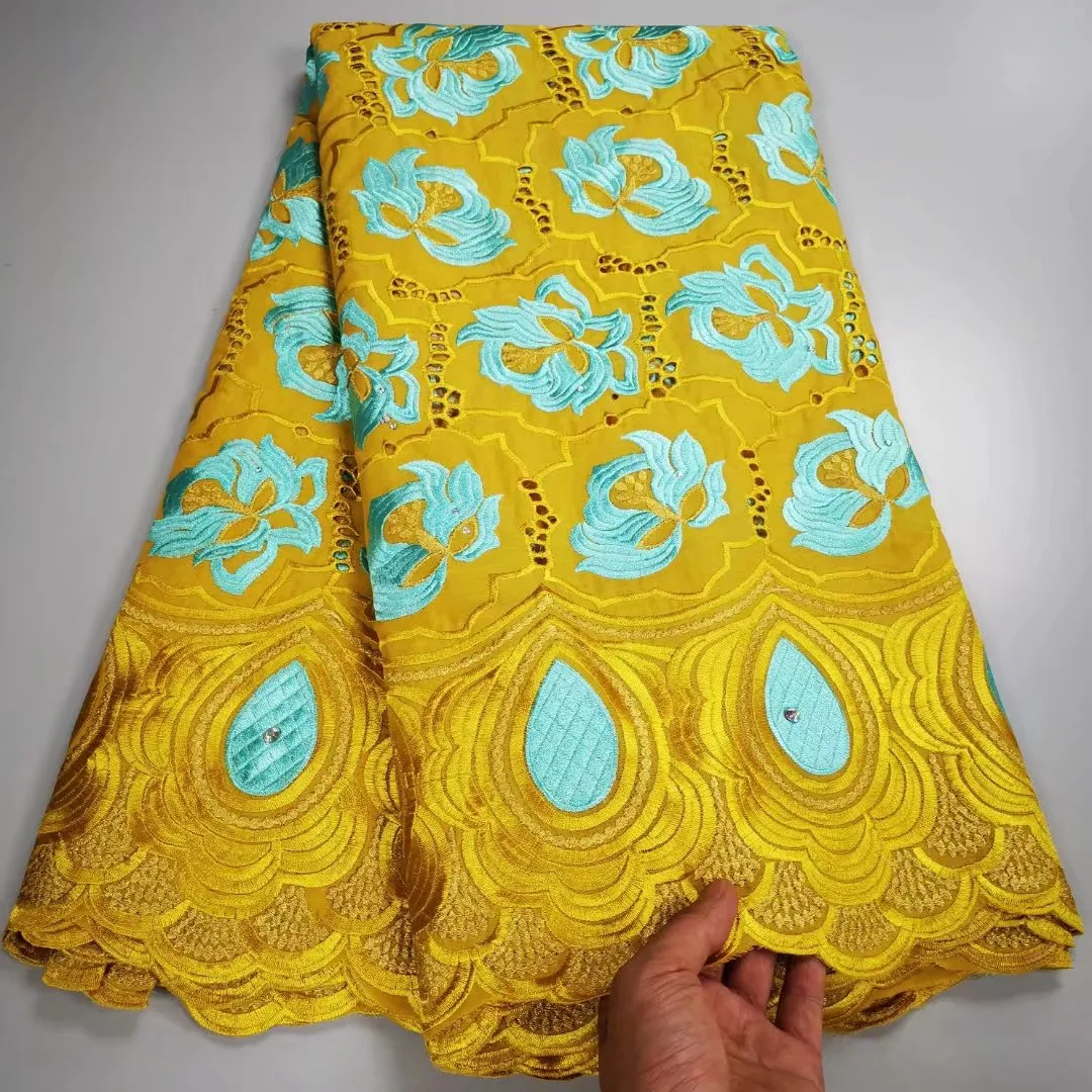5yards newcoming african cotton lace fabric good quality fashion swiss voile lace in swizerland cotton lace for clothes F98241
5yards newcoming african cotton lace fabric good quality fashion swiss voile lace in swizerland cotton lace for clothes F98241