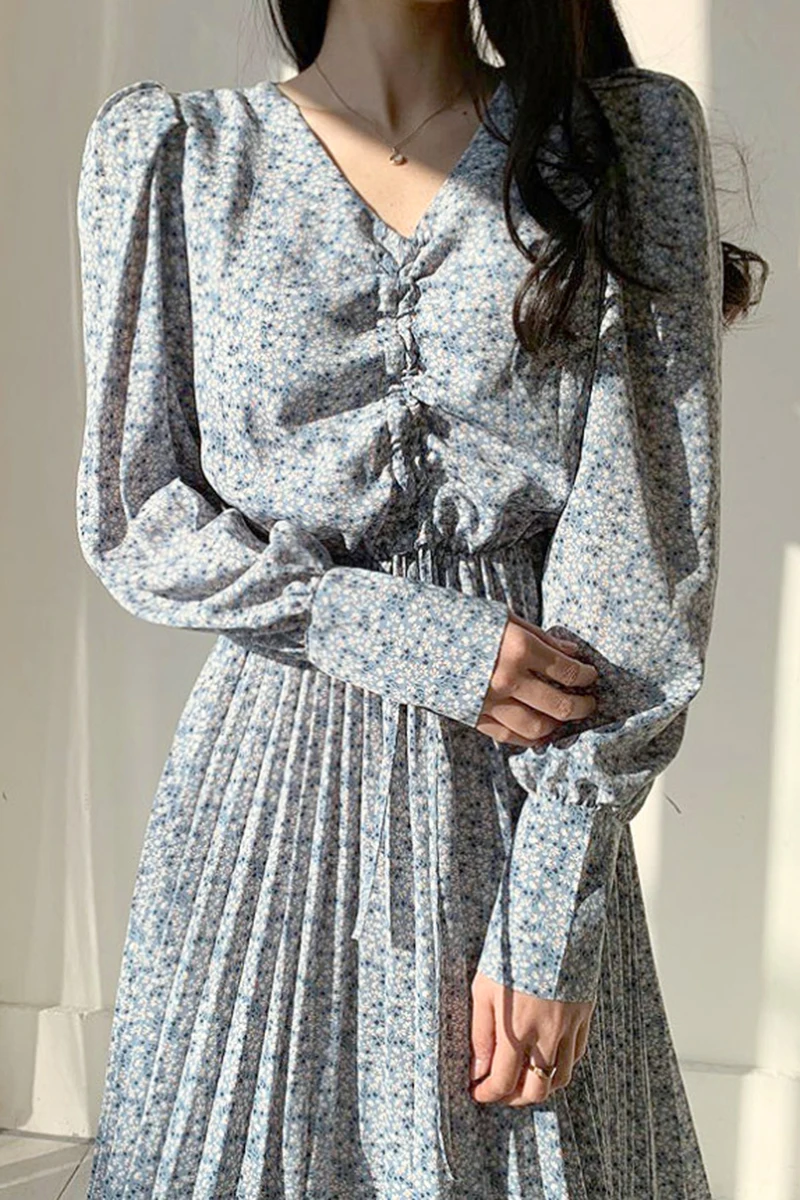 New Women Chiffon Pleated Dress Spring Autumn Vintage Floral Printed Midi Dresses Ladies Elegant Korean Office Dress Vestidos
New Women Chiffon Pleated Dress Spring Autumn Vintage Floral Printed Midi Dresses Ladies Elegant Korean Office Dress Vestidos