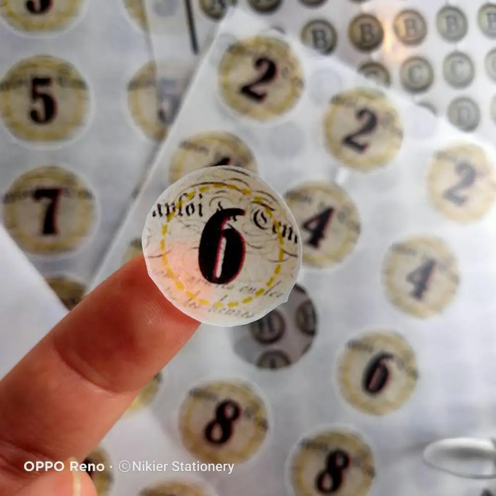 238 шт. Ретро английские 26 букв винтажные цифры круглые наклейки «почтовый штемпель» наклейки на каждый день планировщик для скрапбукинга
238 шт. Ретро английские 26 букв винтажные цифры круглые наклейки «почтовый штемпель» наклейки на каждый день планировщик для скрапбукинга