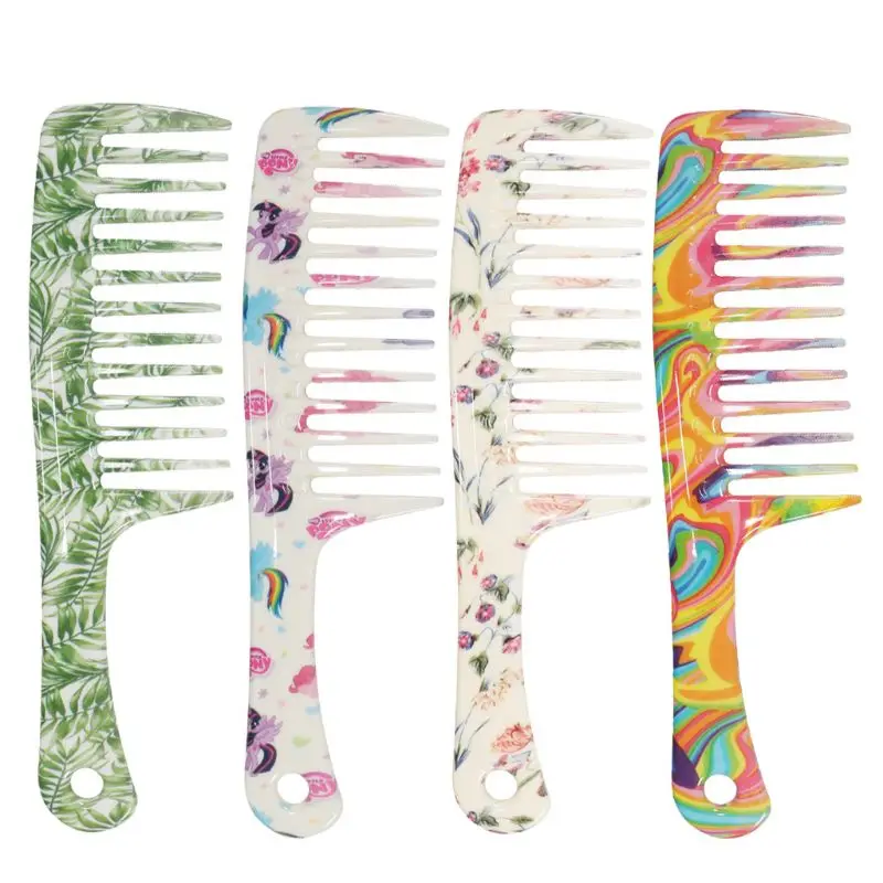 2020 New Big Width Teeth Hair Comb Leaf Flower Printed Comb Detangle Straight Hairbrush 
2020 New Big Width Teeth Hair Comb Leaf Flower Printed Comb Detangle Straight Hairbrush
