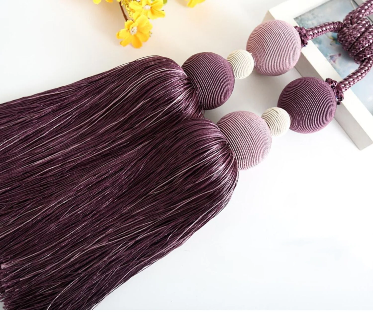1PC Curtain Hanging Ball Curtain Hook Bandage Lashing Lobbing Strap Tassel Tieback Buckle Home Decoration
1PC Curtain Hanging Ball Curtain Hook Bandage Lashing Lobbing Strap Tassel Tieback Buckle Home Decoration