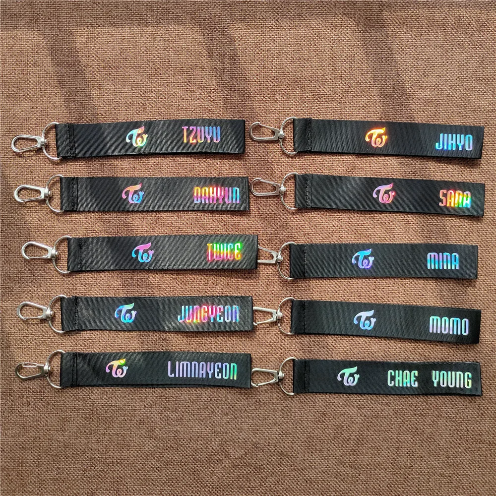 Kpop TWICE Keychain Laser dazzling for Mobile Phone Strap Name Key Chain Pendant Feel Special album kpop TWICE lanyard
Kpop TWICE Keychain Laser dazzling for Mobile Phone Strap Name Key Chain Pendant Feel Special album kpop TWICE lanyard