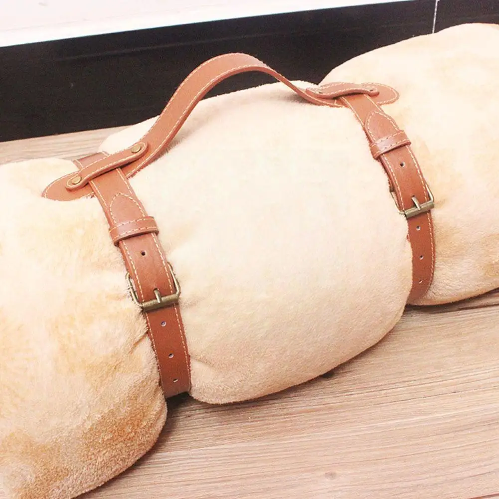 Коврик для йоги в винтажном стиле, кожаное одеяло для пикника, ремешок коричневого цвета для улицы, кожаный металлический коврик для пикник...
Коврик для йоги в винтажном стиле, кожаное одеяло для пикника, ремешок коричневого цвета для улицы, кожаный металлический коврик для пикник...