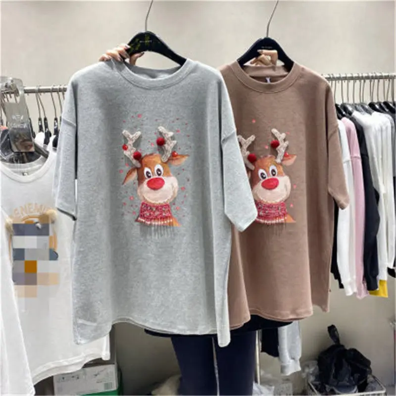 2021 Spring Summer New Heavy Industry Beaded Christmas Deer Loose Age-reducing Brushed Short-sleeved T-shirt Women
2021 Spring Summer New Heavy Industry Beaded Christmas Deer Loose Age-reducing Brushed Short-sleeved T-shirt Women
