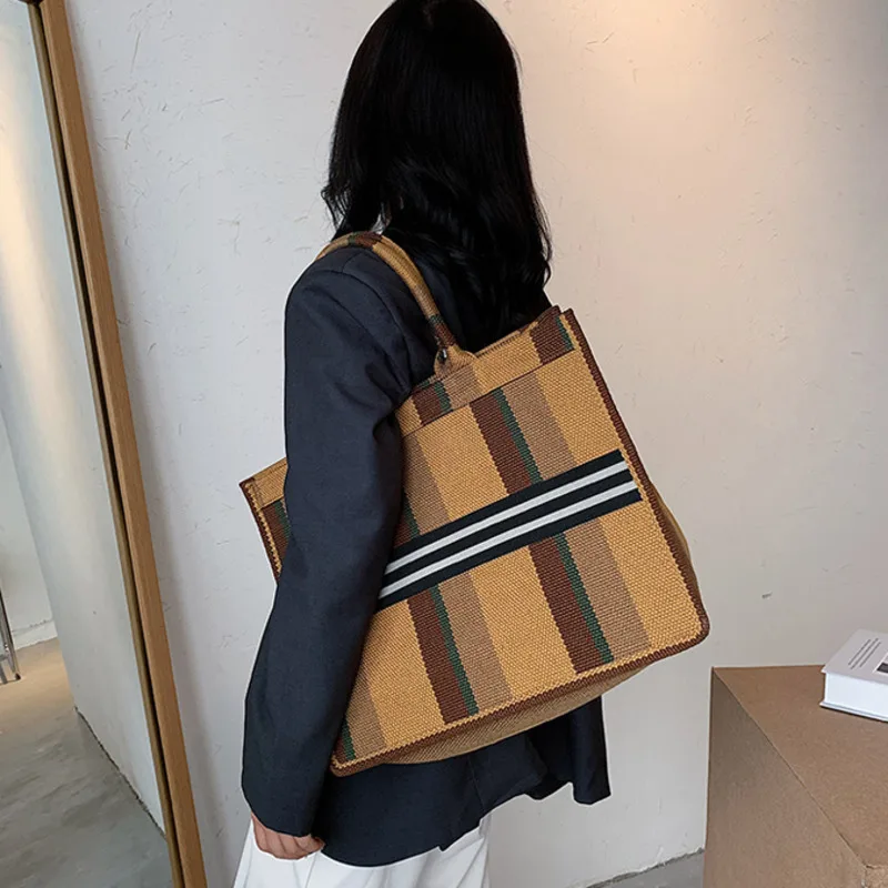 Fashion Canvas Bag For Women Stripe Shoulder Messenger Bag Lady Busines Travel Large Capacite Tote Bag Handbag Fashion Brand
Fashion Canvas Bag For Women Stripe Shoulder Messenger Bag Lady Busines Travel Large Capacite Tote Bag Handbag Fashion Brand