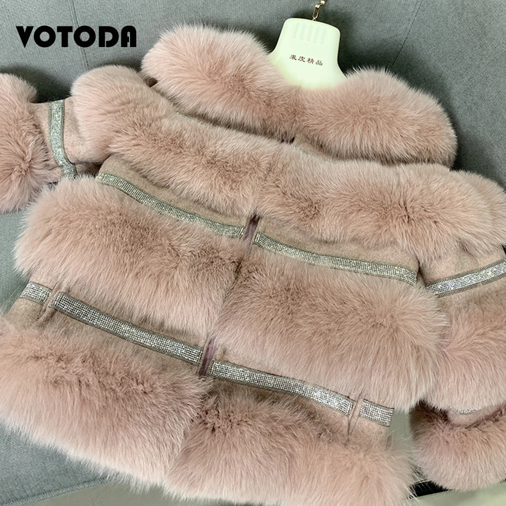 New Women Real Fox Fur Coat Winter Thicker Warm Fox Fur Jacket Splicing Long Sleeves Fur Coat Crystal Diamonds Fox Fur Parkas
New Women Real Fox Fur Coat Winter Thicker Warm Fox Fur Jacket Splicing Long Sleeves Fur Coat Crystal Diamonds Fox Fur Parkas