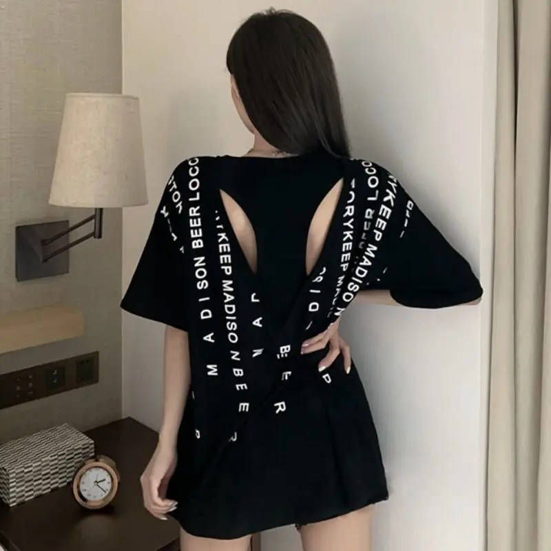 Summer mid-length short-sleeved T Shirt for women back hollow letters tops for women fashion girl T-shirt ladies top tshirt 2022
Summer mid-length short-sleeved T Shirt for women back hollow letters tops for women fashion girl T-shirt ladies top tshirt 2022