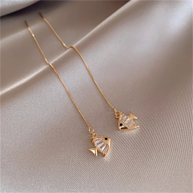 Metal Earrings Small Goldfish Ear Line Earrings Female Temperament Long Tassel Earrings Earrings
Metal Earrings Small Goldfish Ear Line Earrings Female Temperament Long Tassel Earrings Earrings