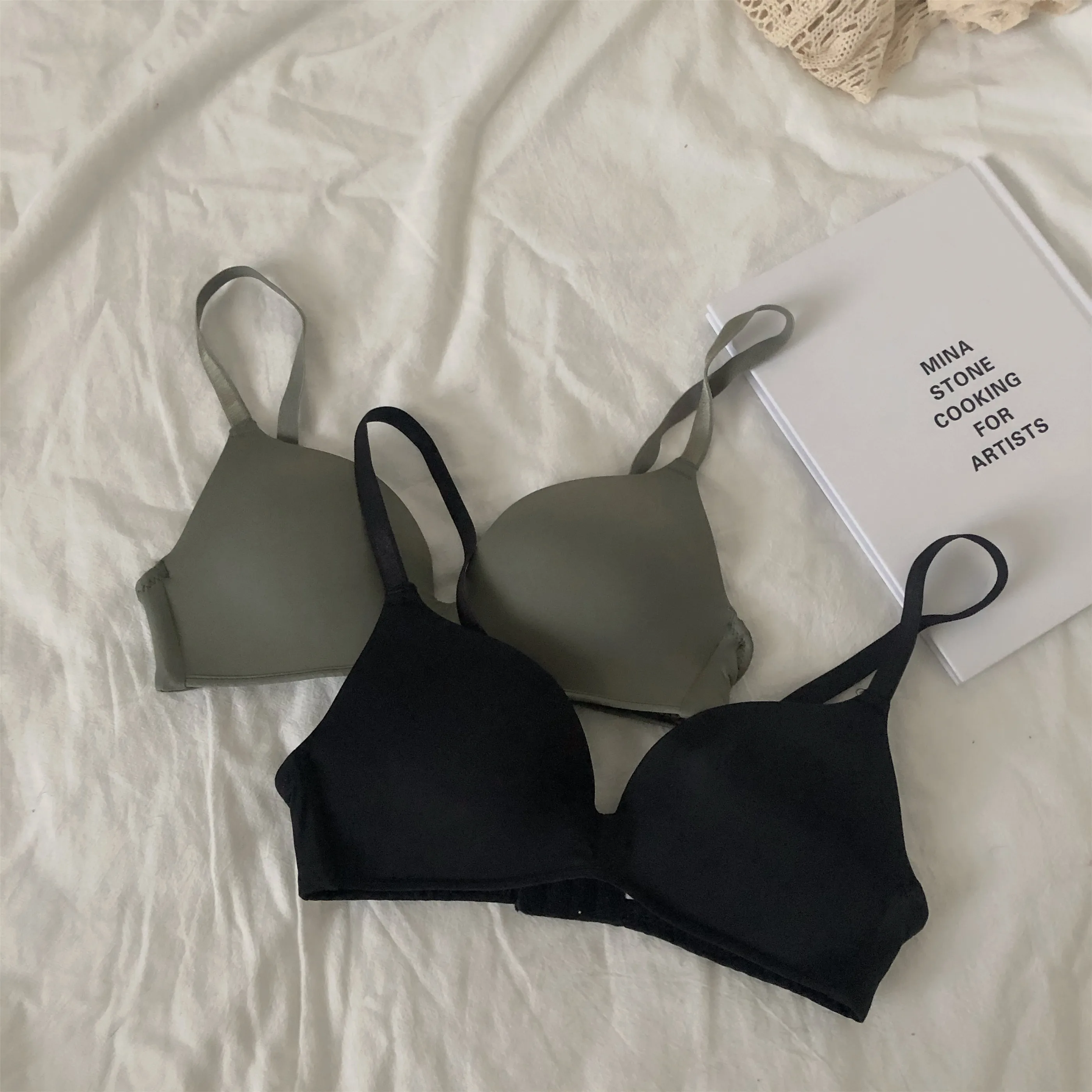Bra Wireless Thin Small Breast Push up Underwear Women's Summer Big Chest Small Sexy Beauty Back Tube Top Wrapped Bra 
Bra Wireless Thin Small Breast Push up Underwear Women's Summer Big Chest Small Sexy Beauty Back Tube Top Wrapped Bra