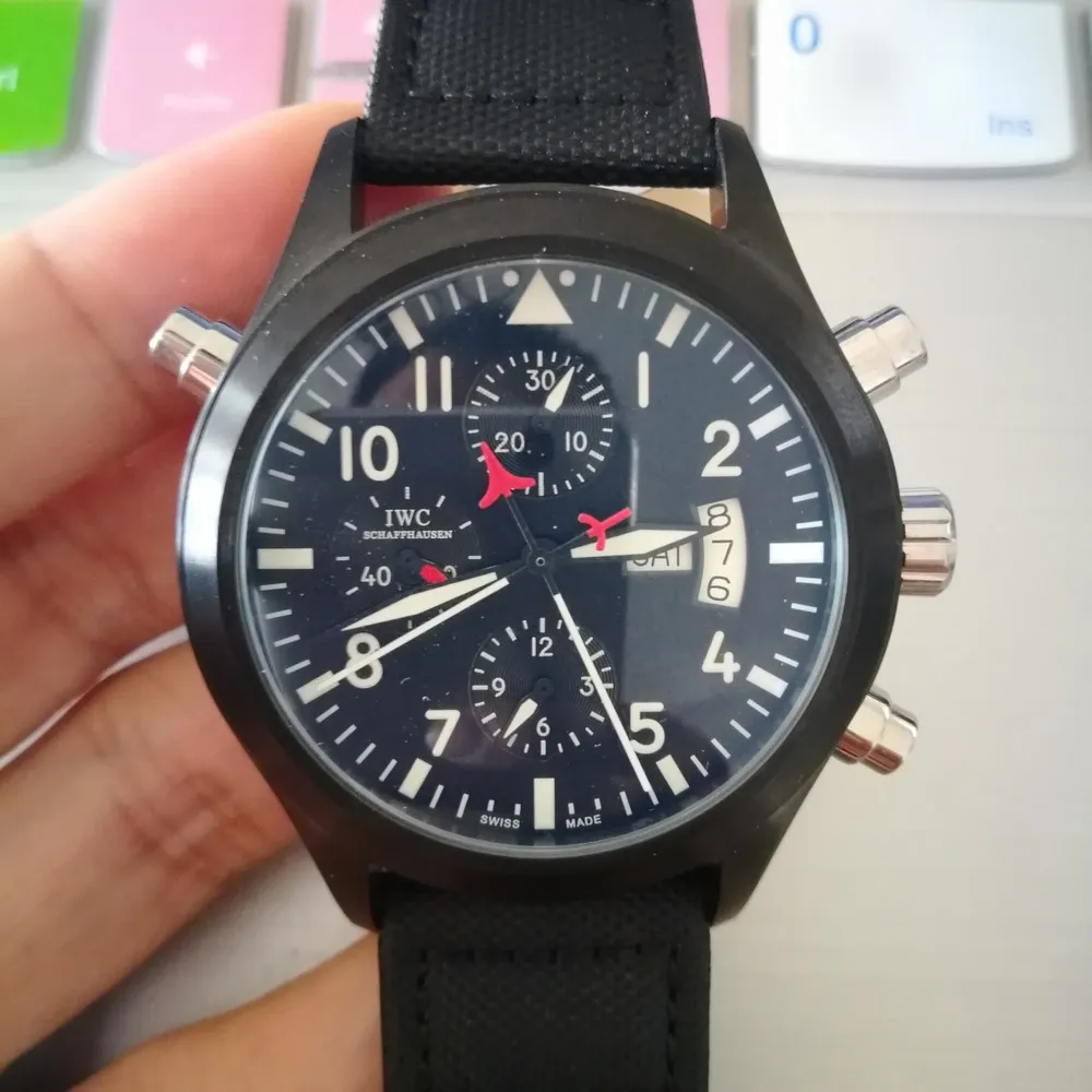 luxury United States NAVY top gun watch men 42mm I WC automatic pilot All the small dials work no battery no Chronograph
luxury United States NAVY top gun watch men 42mm I WC automatic pilot All the small dials work no battery no Chronograph
