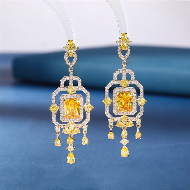 European and American Temperament Banquet Earrings Jewelry Cubic Zirconia Long Dangle 2021 New Fashion Wedding Bridal Earings
European and American Temperament Banquet Earrings Jewelry Cubic Zirconia Long Dangle 2021 New Fashion Wedding Bridal Earings
