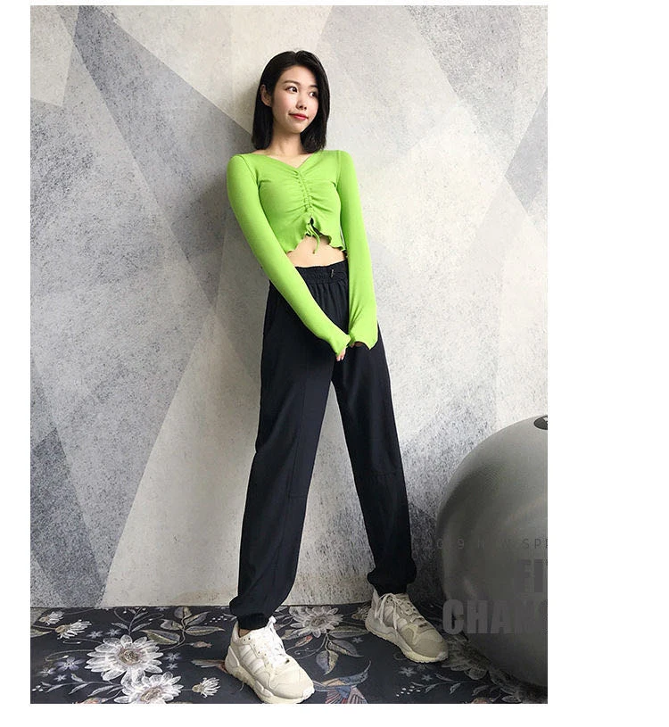 2020 new sports pants female loose trousers beam feet running casual high waist trousers fitness exercise dance yoga pants
2020 new sports pants female loose trousers beam feet running casual high waist trousers fitness exercise dance yoga pants