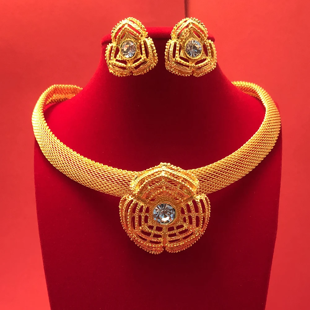 24K Dubai Gold Color Jewelry Sets For Women African India Party Wedding Necklace Pendant Earrings Jewellery Set Engagement Gifts
24K Dubai Gold Color Jewelry Sets For Women African India Party Wedding Necklace Pendant Earrings Jewellery Set Engagement Gifts