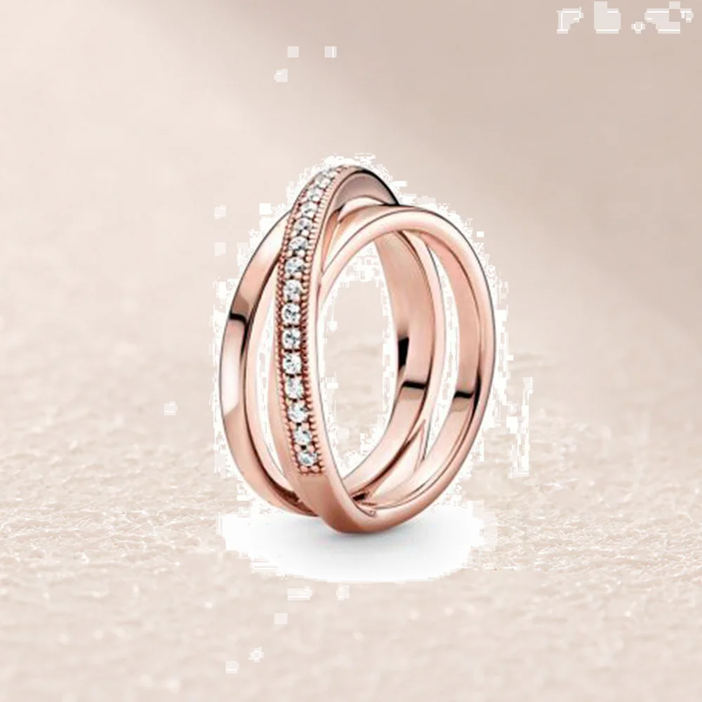 189057C01 Signature Crossover Over Triple Band Ring 
189057C01 Signature Crossover Over Triple Band Ring