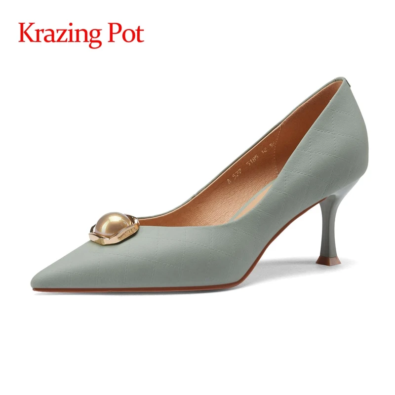 Krazing Pot sheep leather pointed toe thin high heels metal decoration mature lady daily wear slip on fashion women pumps L85
Krazing Pot sheep leather pointed toe thin high heels metal decoration mature lady daily wear slip on fashion women pumps L85