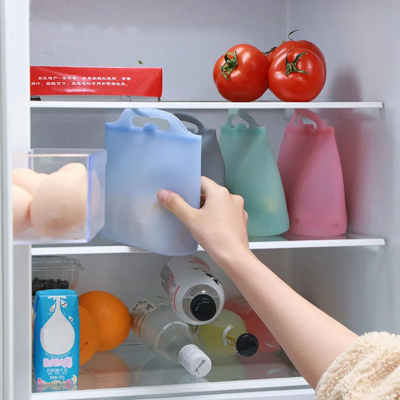 Food Silicone Fresh Storage Bag Reusable Ziplock Bags for Food Storage Seal Microwave Safe Kitchen Organizer
Food Silicone Fresh Storage Bag Reusable Ziplock Bags for Food Storage Seal Microwave Safe Kitchen Organizer