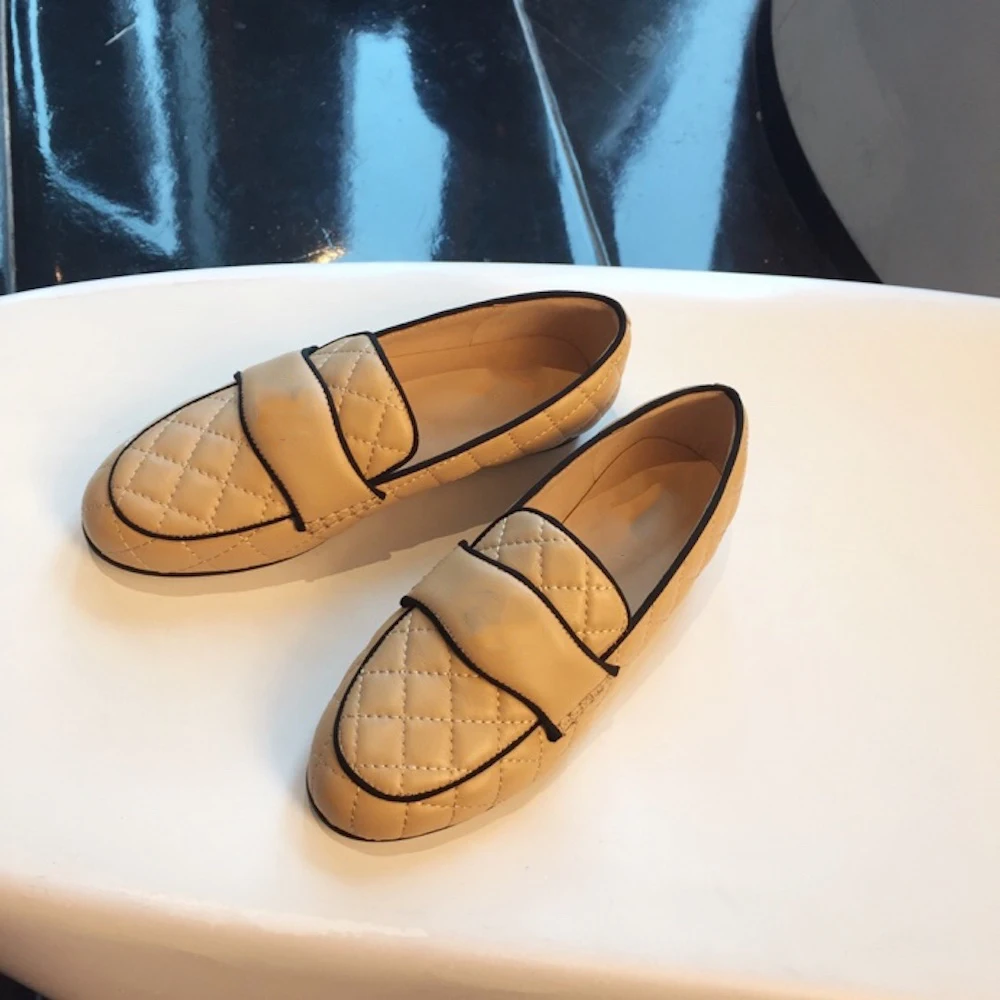 Women's Shoes New Fashion Casual Loafers Genuine Leather Ladies Shoes Hot Sell Luxury Brands Shoes For Women Large Size 34-40
Women's Shoes New Fashion Casual Loafers Genuine Leather Ladies Shoes Hot Sell Luxury Brands Shoes For Women Large Size 34-40