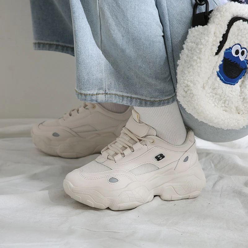 2021 New Retro Dad Sneakers Women Pink Beige Chunky Sneaker Platform Thick Sole Harajuku Fashion Casual Shoes Woman Basket femme
2021 New Retro Dad Sneakers Women Pink Beige Chunky Sneaker Platform Thick Sole Harajuku Fashion Casual Shoes Woman Basket femme