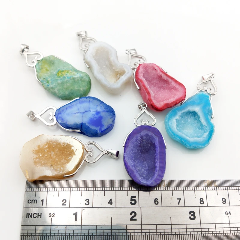 925 Sterling silvers Natural Druzy Quartz Geode Pendant genuine agates geode charms handmade pendants
925 Sterling silvers Natural Druzy Quartz Geode Pendant genuine agates geode charms handmade pendants