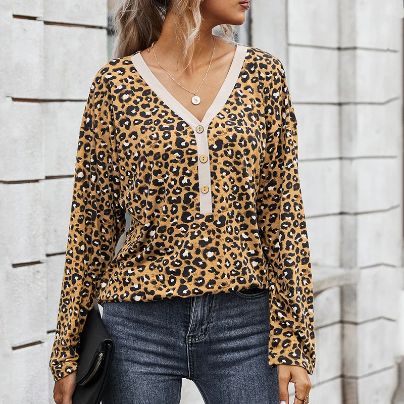 Fashion Leopard V-Neck T-shirt for Women 2020 Autumn and Winter New Elegant V-neck Leopard t-shirt Womens Vintage Tops clothes
Fashion Leopard V-Neck T-shirt for Women 2020 Autumn and Winter New Elegant V-neck Leopard t-shirt Womens Vintage Tops clothes