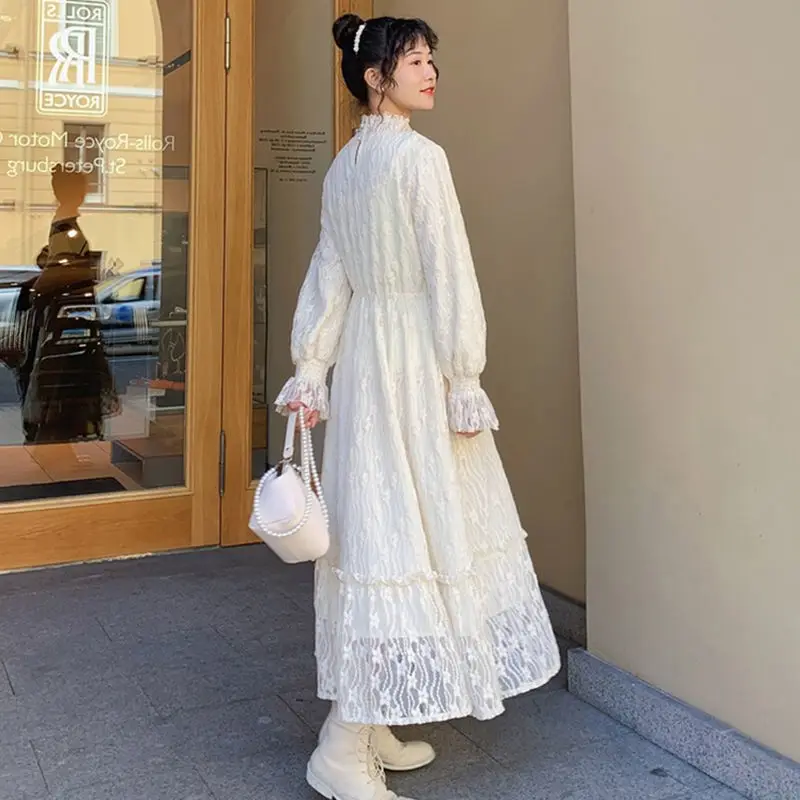 2021 New Spring and Autumn Women Korean French Retro Elegant Loose Slim Stand-up Collar Female Mid Long Lace Base Dresses Y219
2021 New Spring and Autumn Women Korean French Retro Elegant Loose Slim Stand-up Collar Female Mid Long Lace Base Dresses Y219