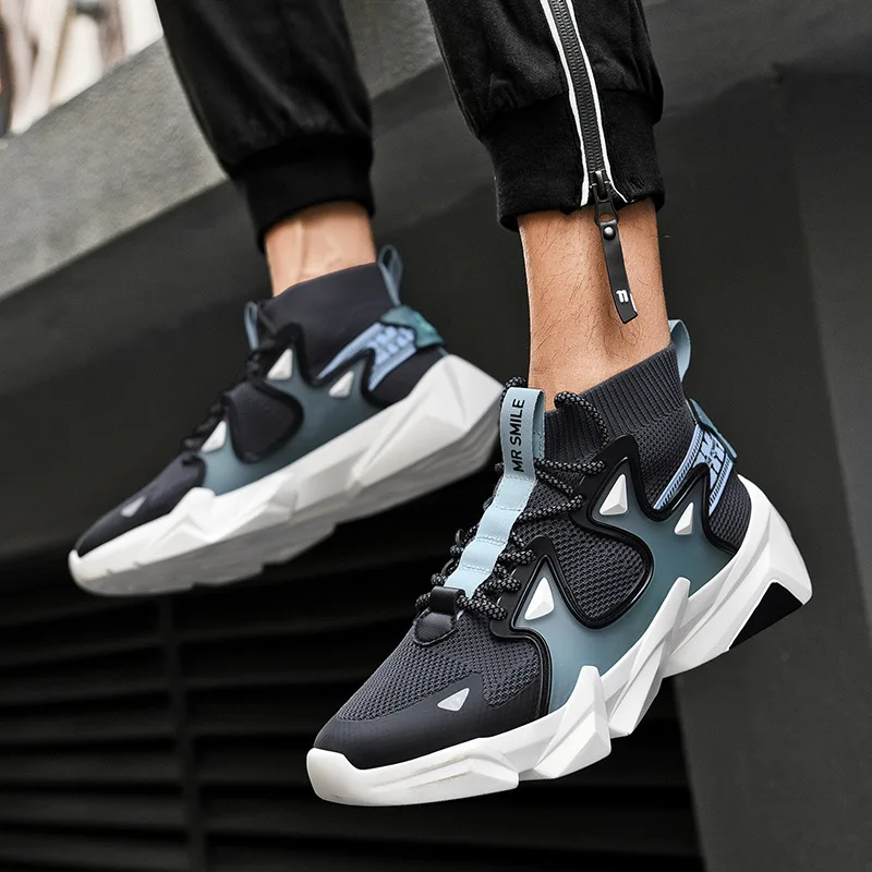 Men's shoes, new autumn white shoes, sports and leisure shoes, trendy shoes, all-match men's high-top socks, sneakers Joker
Men's shoes, new autumn white shoes, sports and leisure shoes, trendy shoes, all-match men's high-top socks, sneakers Joker