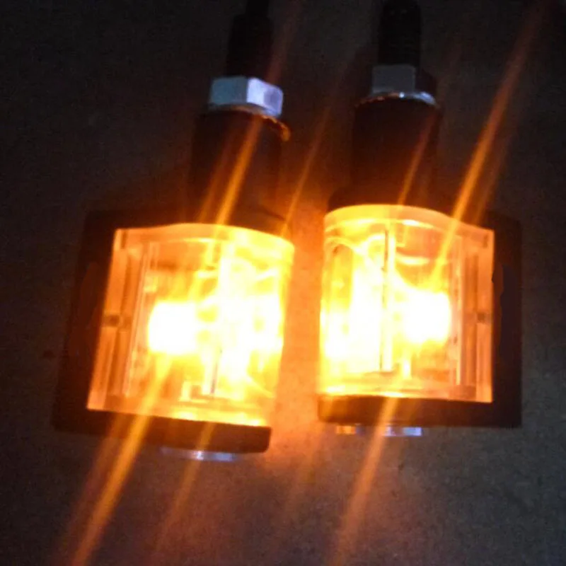 2 pcs Motorcycle Avio RIZ0MA LED Aluminum Turn Signal Light Indicator Lights Blinker Universal
2 pcs Motorcycle Avio RIZ0MA LED Aluminum Turn Signal Light Indicator Lights Blinker Universal