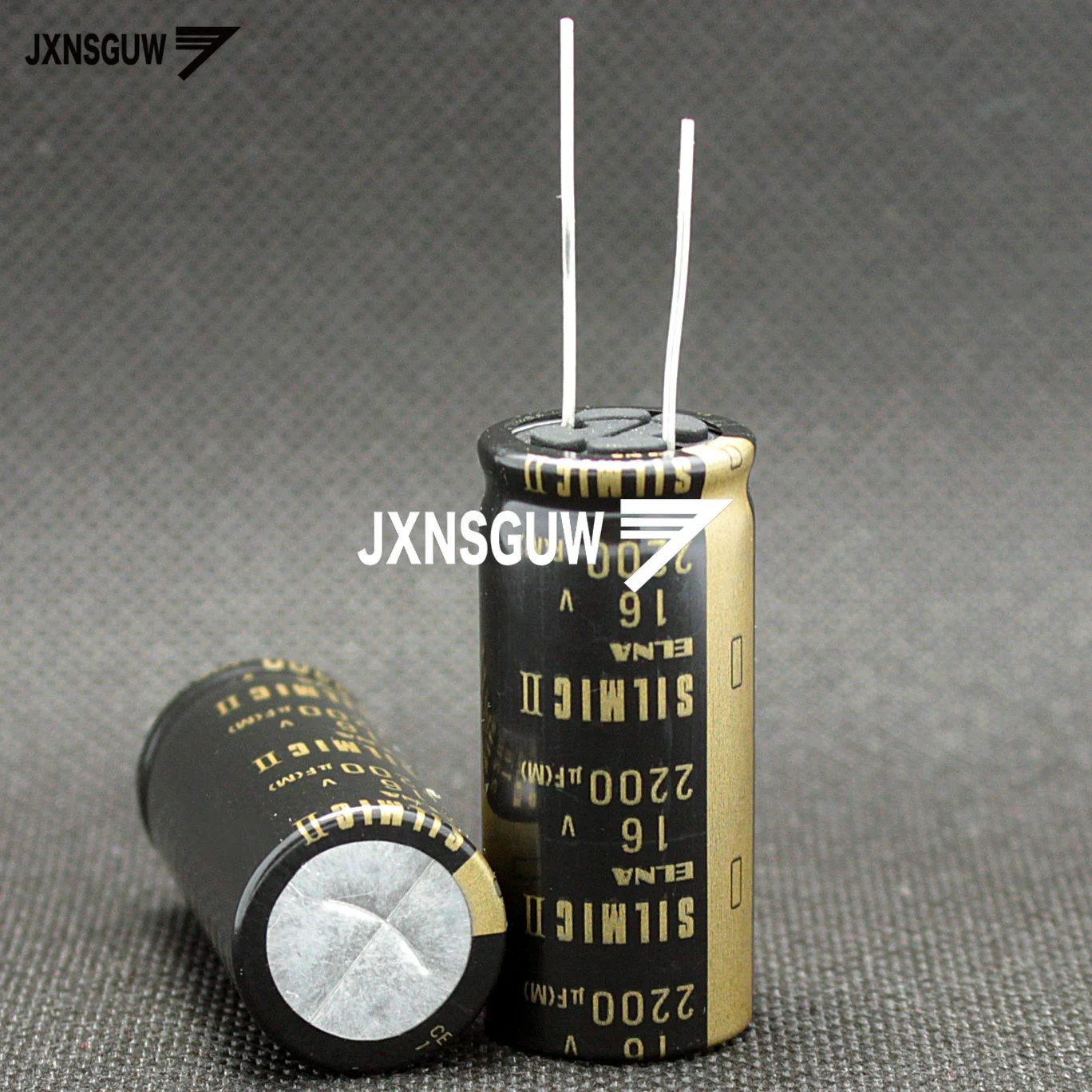 4PCS Original ELNA RFS SILMIC II 16V2200UF 18X40MM 2200uf/16v Silk fiber audio electrolytic capacitor SILMICII 2200UF 16V
4PCS Original ELNA RFS SILMIC II 16V2200UF 18X40MM 2200uf/16v Silk fiber audio electrolytic capacitor SILMICII 2200UF 16V