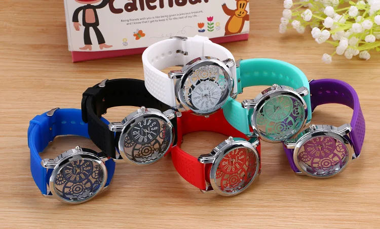 Fashion Silicone Rubber Watch Casual women's slim watches Quartz Watch Relogio Feminino 2019 Clock Hot Selling popular watch
Fashion Silicone Rubber Watch Casual women's slim watches Quartz Watch Relogio Feminino 2019 Clock Hot Selling popular watch