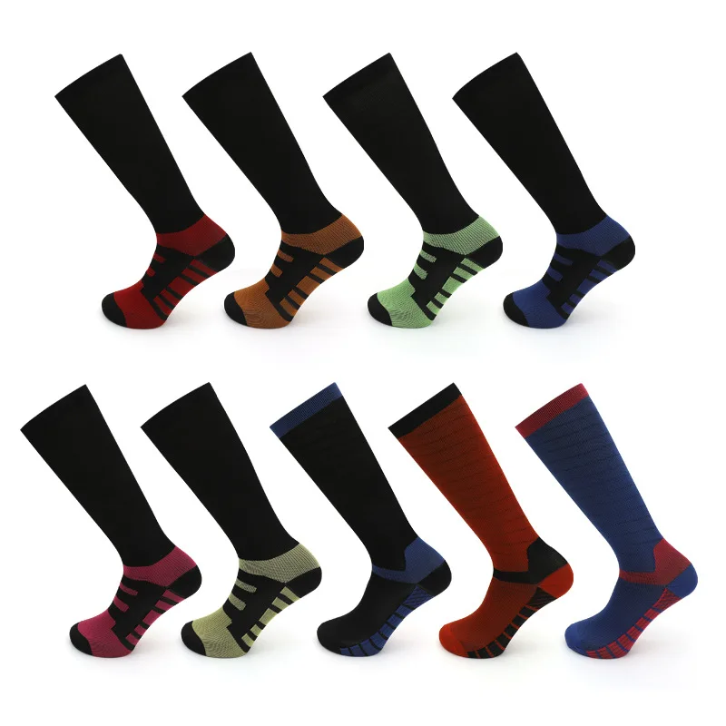 Men's and Women's Climbing Cycling Compression Socks Sports Marathon Running Football Sweat-absorbent Colorful Color Matching
Men's and Women's Climbing Cycling Compression Socks Sports Marathon Running Football Sweat-absorbent Colorful Color Matching
