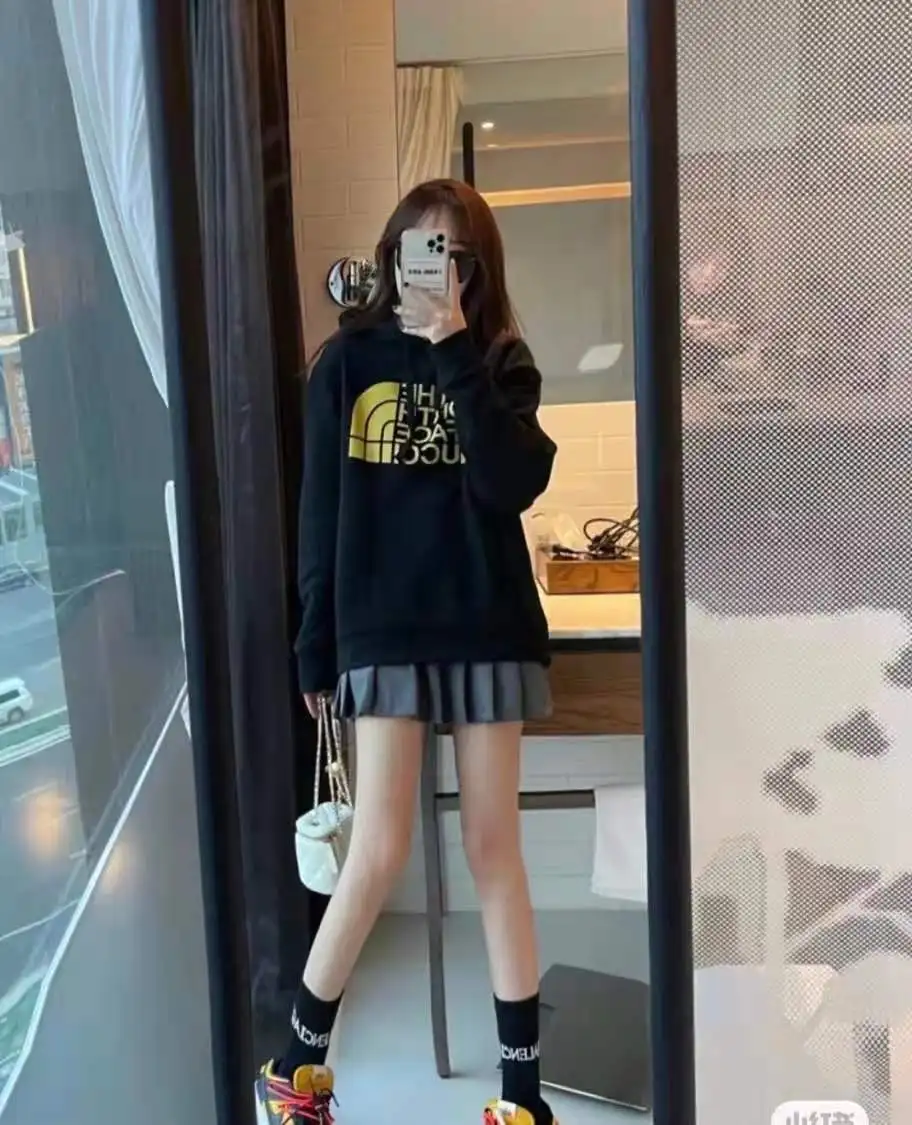 2021 autumn winter new women's/men's High-quality joint hooded sweater original fabric 1-1 craft unisex Hoodies Sweatshirt Tops
2021 autumn winter new women's/men's High-quality joint hooded sweater original fabric 1-1 craft unisex Hoodies Sweatshirt Tops
