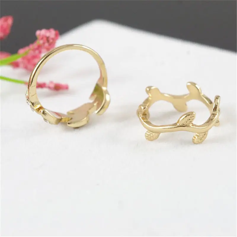 New Fashion midi Ring Set Cute Rhinestone Leaf Knuckle Top of Finger Rings For Women Jewelry 3Pcs/Set
New Fashion midi Ring Set Cute Rhinestone Leaf Knuckle Top of Finger Rings For Women Jewelry 3Pcs/Set