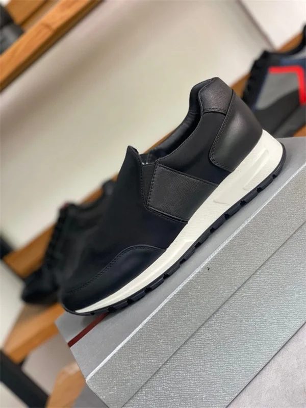 2021 luxury brand summer new ladies black casual shoes British style platform single shoes thick heel white small leather shoes
2021 luxury brand summer new ladies black casual shoes British style platform single shoes thick heel white small leather shoes