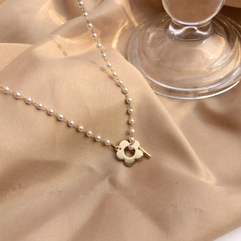 Fashion Flower Pearls Pendant Necklace New Cute Romantic Gothic Chain Clavicle Necklace For Women Jewelry
Fashion Flower Pearls Pendant Necklace New Cute Romantic Gothic Chain Clavicle Necklace For Women Jewelry
