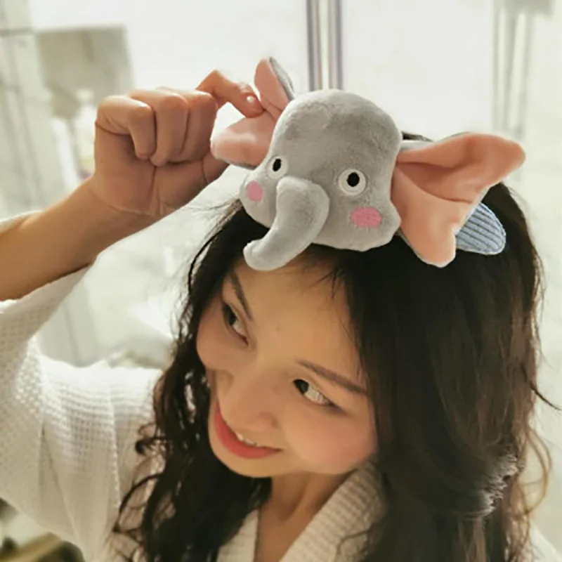 2020 women girls large hairpin cartoon characters animal fruit bows wash face makeup headdress hair clip hair accessories
2020 women girls large hairpin cartoon characters animal fruit bows wash face makeup headdress hair clip hair accessories