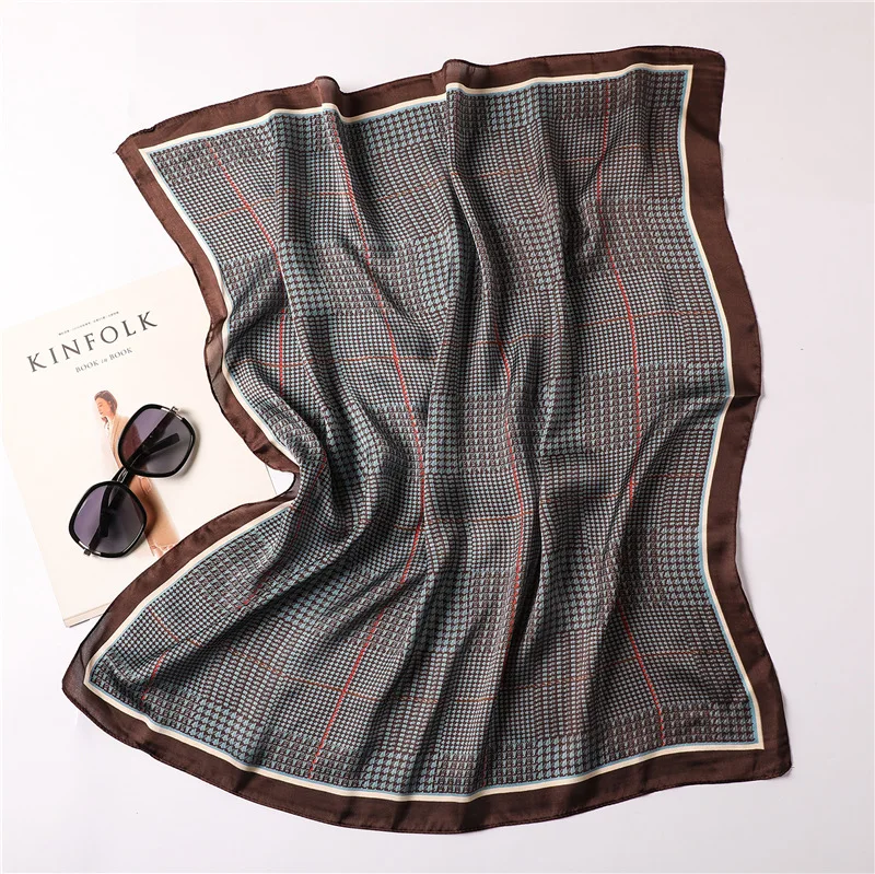 Ruicesstai 2020 Nieuwe Plaid Sjaal Vrouwen 70*70Cm Vierkante Zijden Sjaals Lady Werk Halsdoek Mode Tas Versieren Sjaal foulard
Ruicesstai 2020 Nieuwe Plaid Sjaal Vrouwen 70*70Cm Vierkante Zijden Sjaals Lady Werk Halsdoek Mode Tas Versieren Sjaal foulard