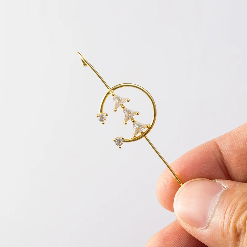 1pc Copper Ear Hook Clip Stud Earring Long Cartilage Tragus Helix Cuff Ring Bone Gold Zircon Body Jewelry for Women Fashion 20G
1pc Copper Ear Hook Clip Stud Earring Long Cartilage Tragus Helix Cuff Ring Bone Gold Zircon Body Jewelry for Women Fashion 20G