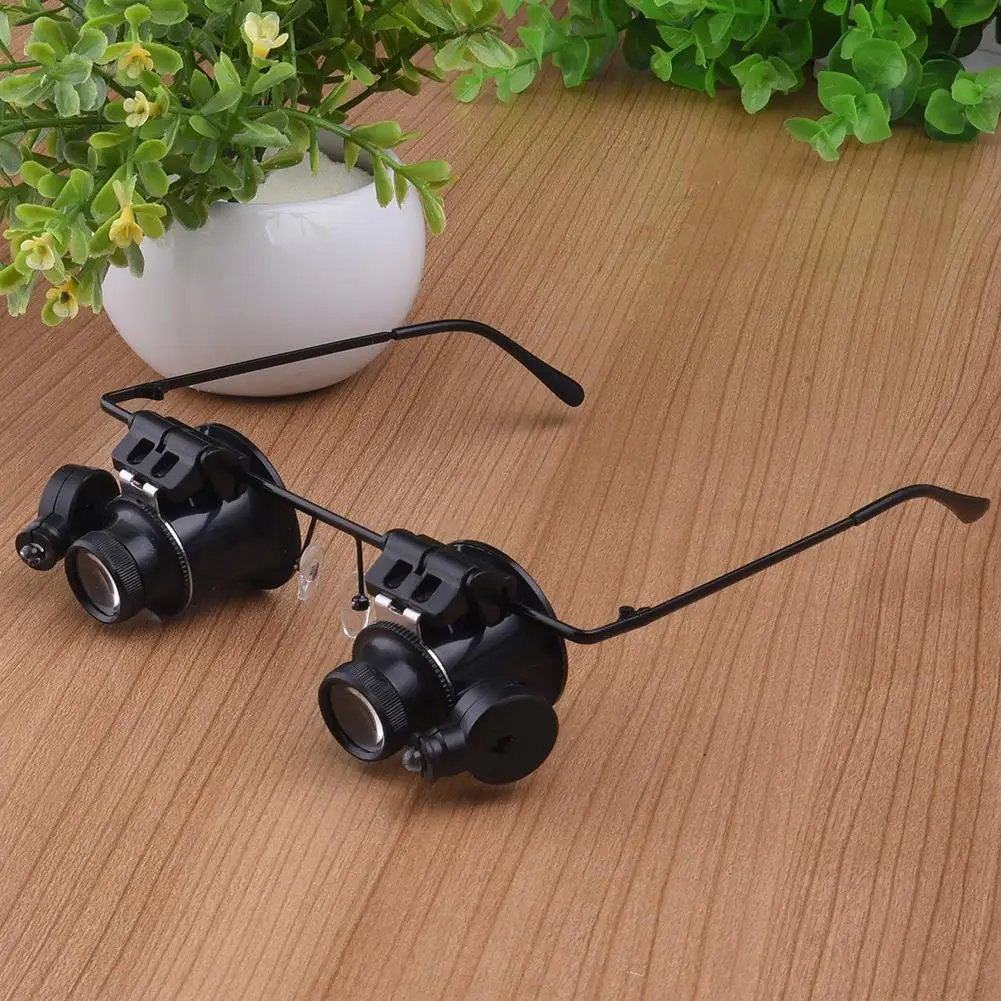 20X Glasses Type Binocular Magnifier Watch Repair Tool With Two LED Lights For Newspaper Reading High Definition Eye Loupe Glass
20X Glasses Type Binocular Magnifier Watch Repair Tool With Two LED Lights For Newspaper Reading High Definition Eye Loupe Glass