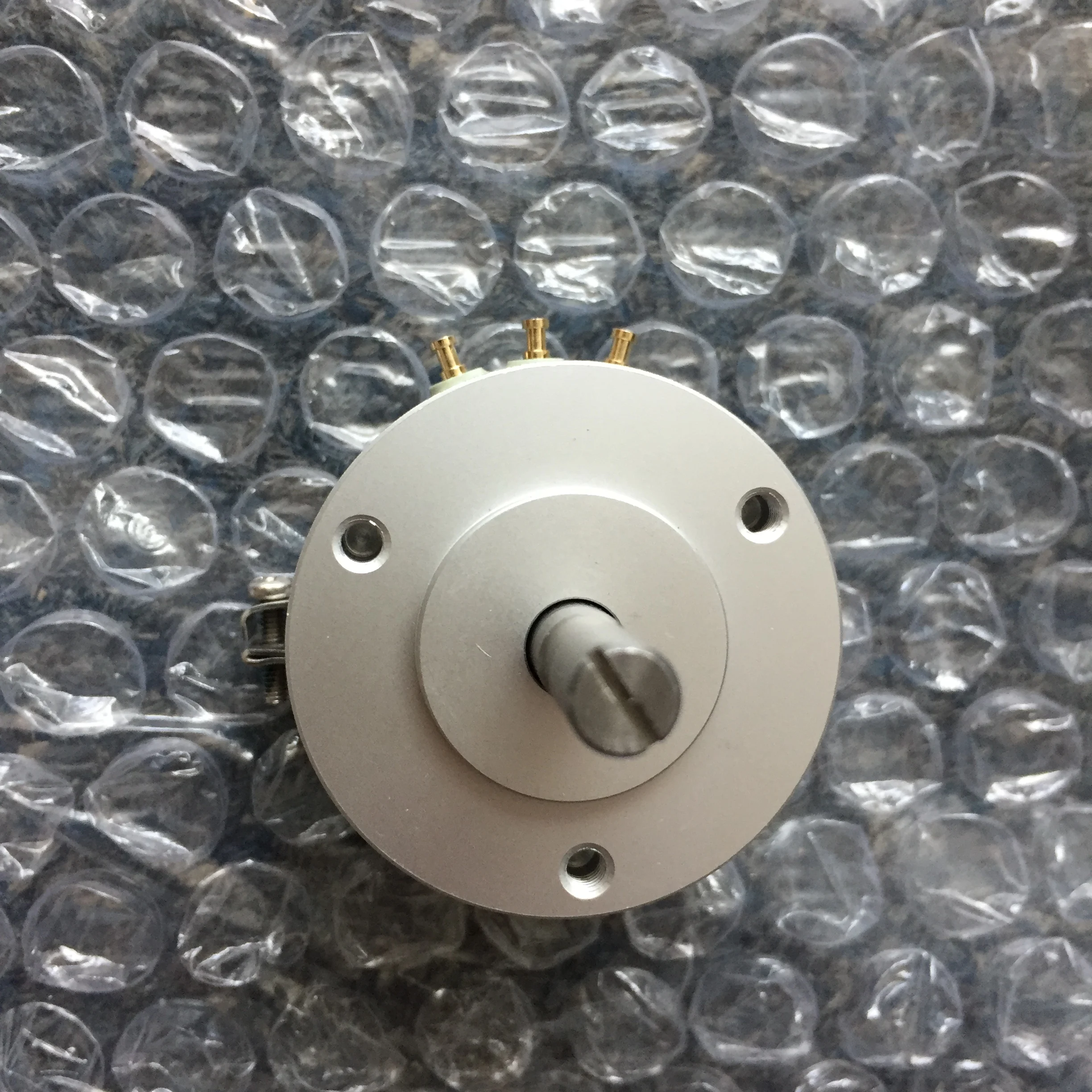 WXJ-5-21 прецизионный потенциометр WXJ-5-22 1K 3.3K10K2.7K обмоточные провода 
WXJ-5-21 прецизионный потенциометр WXJ-5-22 1K 3.3K10K2.7K обмоточные провода
