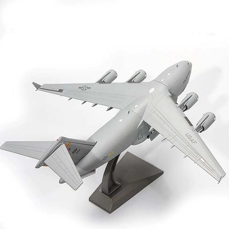 C17 военно-транспортного самолета имитационная модель 27 см Длина 1:200 весы для украшения коллекции или Airshow
C17 военно-транспортного самолета имитационная модель 27 см Длина 1:200 весы для украшения коллекции или Airshow