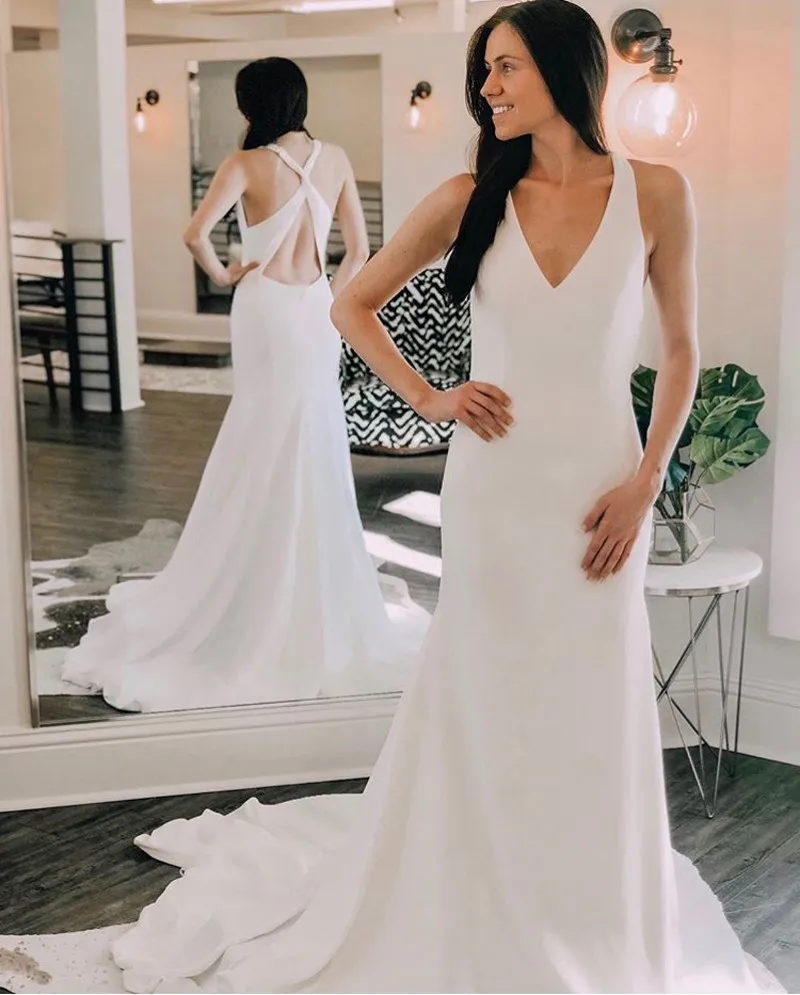 Sexy V-Neck Slim Mermaid Wedding Dresses Slim Criss Cross Back Bridal Gowns Fitted Well Beach Bride Wedding Gown Plus Size
Sexy V-Neck Slim Mermaid Wedding Dresses Slim Criss Cross Back Bridal Gowns Fitted Well Beach Bride Wedding Gown Plus Size