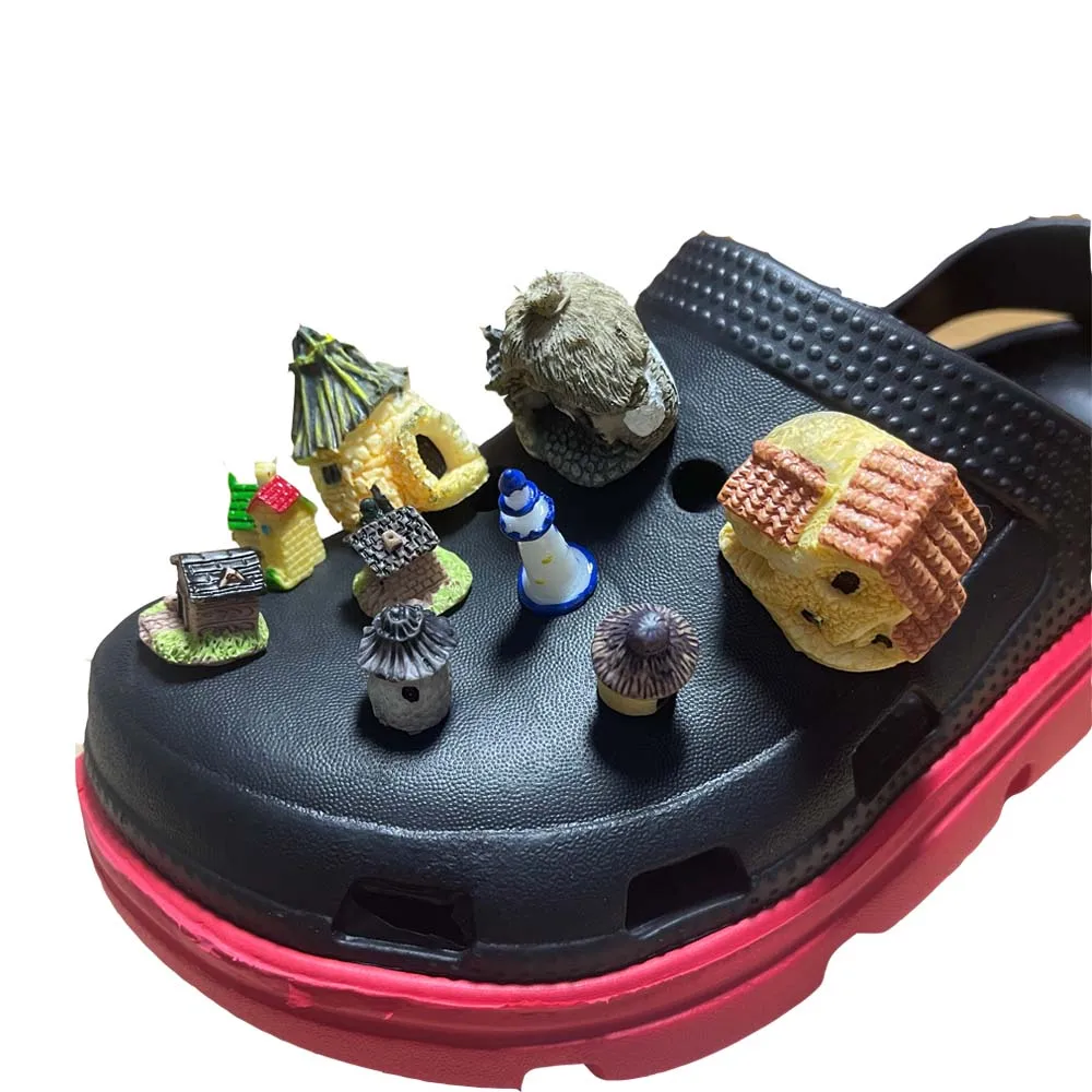 1 шт. 3D маленький дом Croc JIBZ полимерные ботинки Croc аксессуары для украшения наполнителя вилла для зачистки JIBZ пуговицы очаровательные для дет... 
1 шт. 3D маленький дом Croc JIBZ полимерные ботинки Croc аксессуары для украшения наполнителя вилла для зачистки JIBZ пуговицы очаровательные для дет...