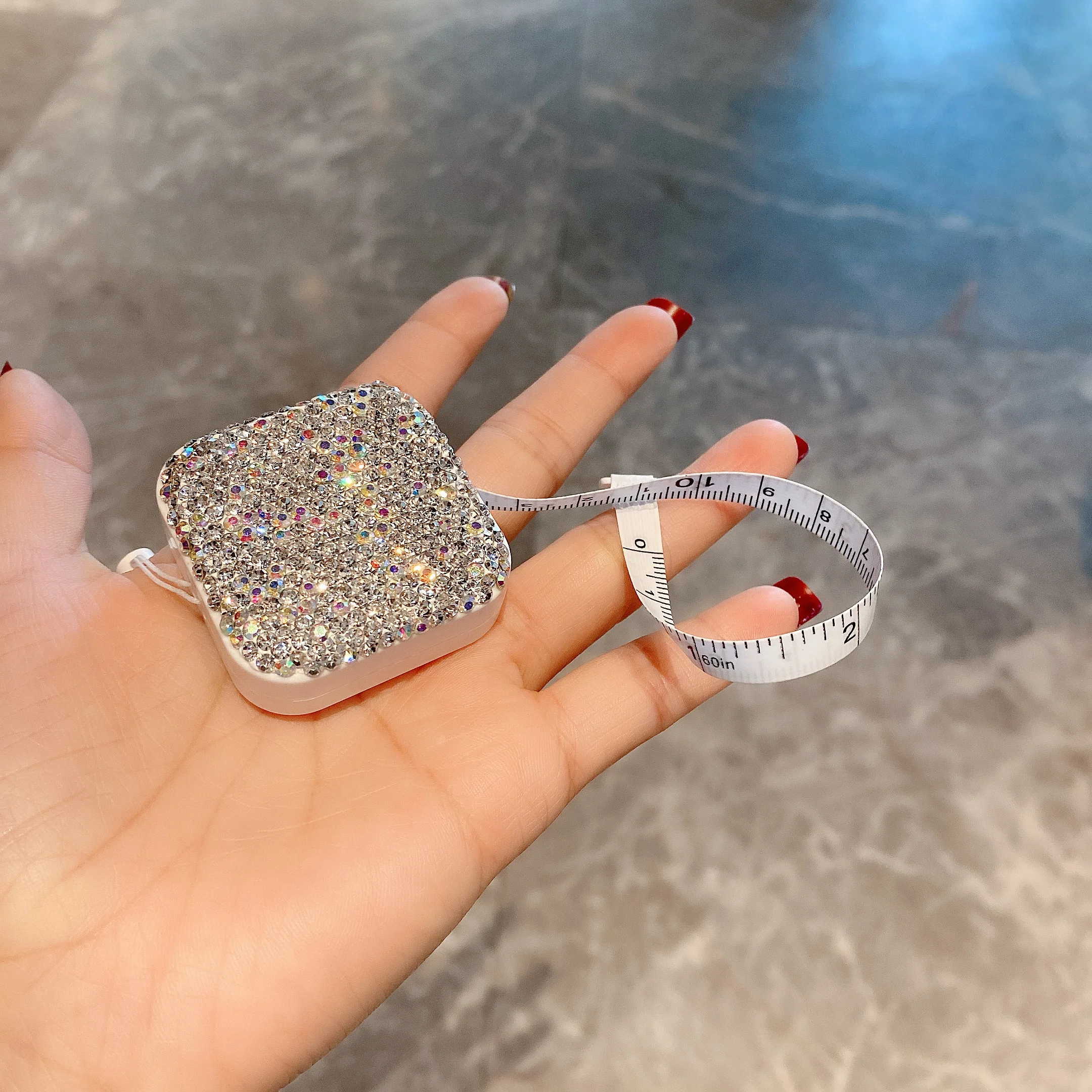 Sparkling Small Rulers Tape Measure Foldable Ruler Portable Mesuring Tape Cute School Supplies Kwaii Acessorios Mini Body Tape 
Sparkling Small Rulers Tape Measure Foldable Ruler Portable Mesuring Tape Cute School Supplies Kwaii Acessorios Mini Body Tape
