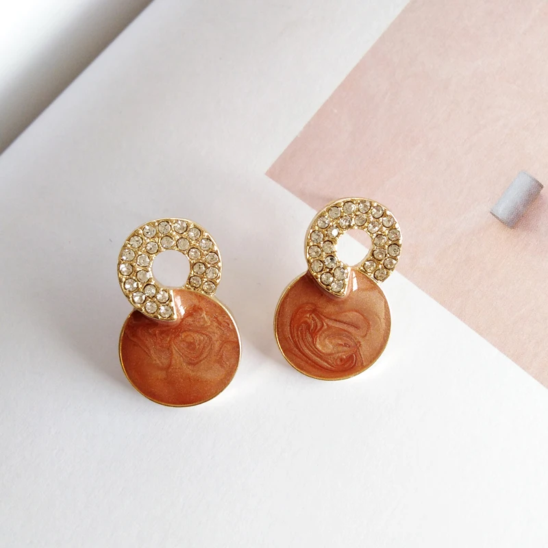 New Fashion French Jewelry Colorful Earrings Golden Plating High Quality Crystal Coating Leaf Enamel Drop Earrings Women Gift
New Fashion French Jewelry Colorful Earrings Golden Plating High Quality Crystal Coating Leaf Enamel Drop Earrings Women Gift